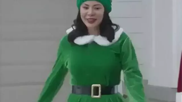 Disfraz de elfo verde usado por Blair Birch (Janel Parrish) como se ve en Christmas on Duty