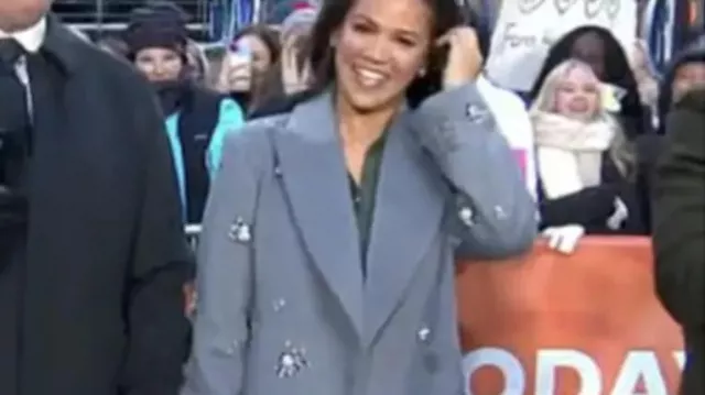 The Today Show 2025 Abrigo adornado de Laura Jarrett (Laura Jarrett) en Today