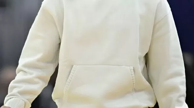 Stephen Curry Pacers VS Sudadera Golden State Warriors que lleva Klay Thompson en Stephen Curry 42 PUNTOS vs Pacers! ¡11 TRESES! ● Resúmenes completos ● 08.02.24 ● 1080P 60 FPS