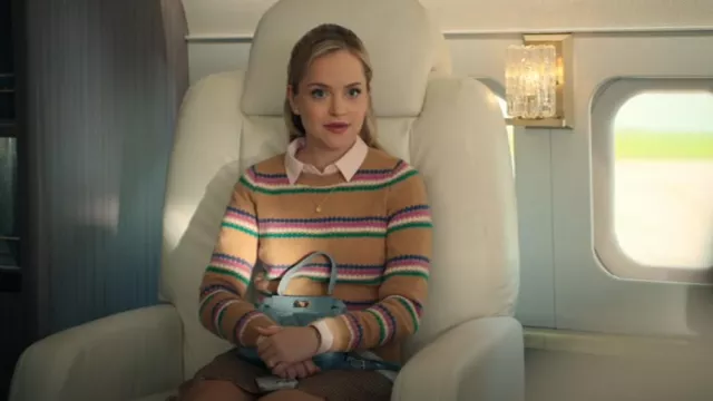 Forever 21 Quilted Bag worn by Ainsley (Stephanie Styles) as seen in Loot (S03E07)