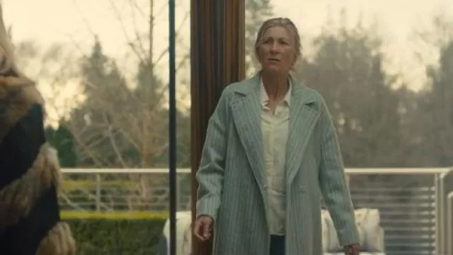 Chemise ajustée Theory portée par Juliet (Eve Best) telle que vue dans Wild Cherry (S01E06)