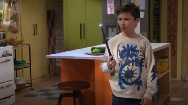Cotton On Kids Scream Colour Fleece Crew Neck worn by Milo Russo (Max Matenko) as seen in Wizards Beyond Waverly Place (S02E06)