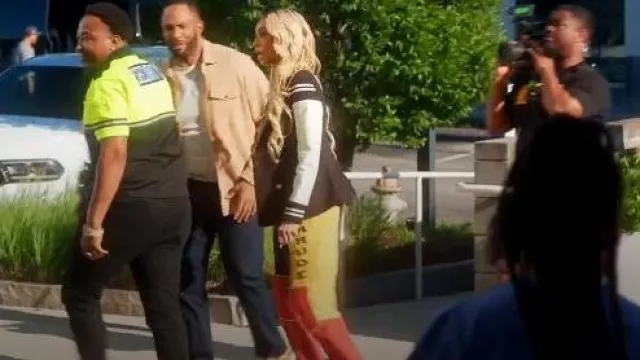 Pantalones Rhude Colorblock Rally Rally usados por Tami Roman como se ve en Caught in the Act: Unfaithful (S04E05)