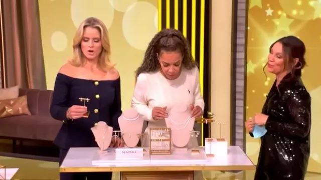 M.M. Lafleur The Petite Plume Pajama Set worn by Gretta Monahan as seen in The View on November 24, 2025