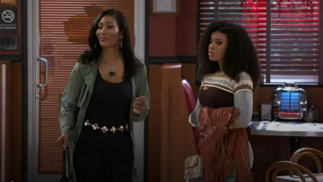 Mango Shoulder Bag With Strap worn by Eva Thomas (Ambyr Michelle) as seen in Beyond the Gates (S01E165)