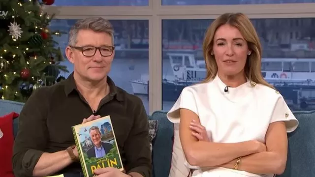 River island Cream Handmade Wool Blend Button worn by Cat Deeley as seen in This Morning on December 2025