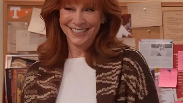 Happys Place S02 Reba McEntire Knit Cardigan worn by Bobbie (Reba McEntire) as seen in Happy's Place