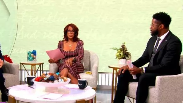 Equipment Cyrienne Dress worn by Gayle King as seen in CBS Mornings on December 2, 2025