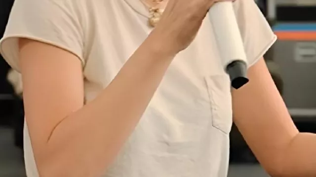 The End of an Era Taylor Swift White T-Shirt worn by Taylor Swift in Taylor Swift's The End of an Era Docuseries: Everything We Learned | E! News