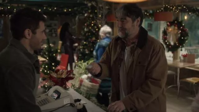 L.L. Bean 1924 Field Coat worn by Mac (Nathaniel Parker) as seen in Twelve Dates 'Til Christmas (S01E01)