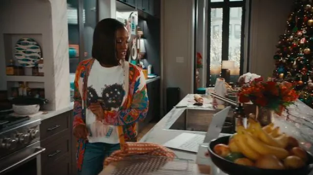 Cardigan en soie et lin à imprimé fleural ceinturé d’Etro, porté par Olympia Lawrence (Skye P. Marshall) tel que vu dans Matlock (S02E08)