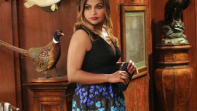the evening dress of Mindy Lahiri (Mindy Kaling) in The Mindy Project