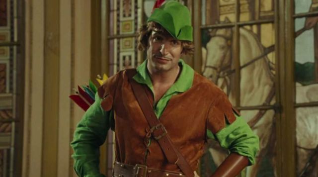 The costume (disguise) - Robin hood of Hubert Bonisseur de La Bath (Jean Dujardin) in " OSS 117 : Rio does not respond any more