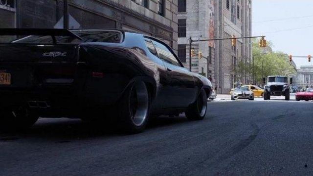 La Plymouth GTX conduite par Dominic Toretto (Vin Diesel) dans le film Fast & Furious 8
