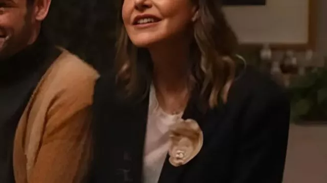 Shrinking S3 Christa Miller Black Blazer