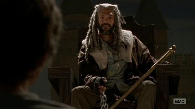 the long coat brown Ezekiel (Khary Payton) in The Walking Dead