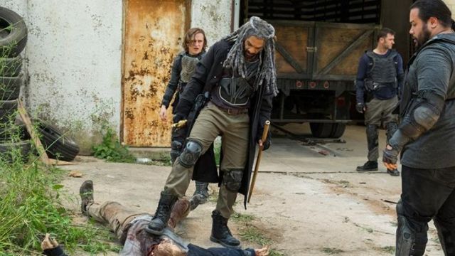 Le pantalon vert kaki de Ezekiel (Khary Payton) dans The Walking Dead