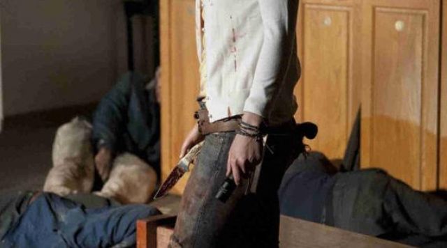 The knife of Beth Greene (Emily Kinney) in The Walking Dead