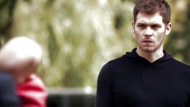 The sweater John Varvatos by Klaus Mikaelson (Joseph Morgan) in The Originals S2E9