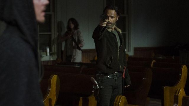 Réplica de machete de manga roja de Rick Grimes (Andrew Lincoln) en The Walking Dead