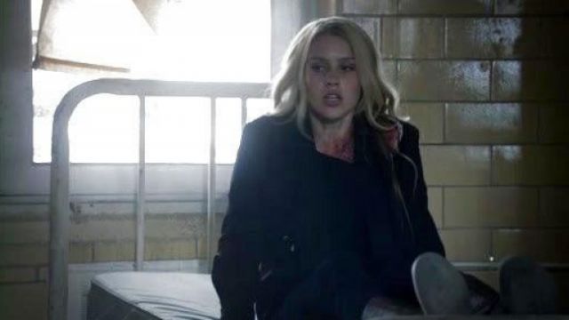 Jacket Helmut Lang, Rebekah Mikaelson (Claire Holt) in The Originals S1E14