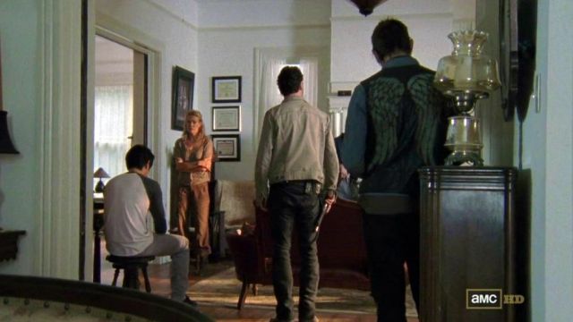 Daryl Dixon (Norman Reedus) ailes gilet veste dans Le Dalking Morts
