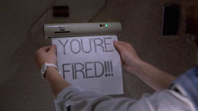 Le fax "You're fired" reçu par Marty McFly (Michael J. Fox) dans Retour vers le futur 2