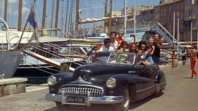 La voiture Buick Roadmaster décapotable dans le film Le Gendarme de Saint Tropez