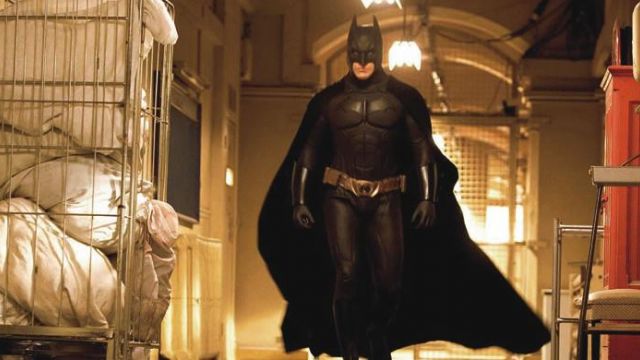 Le costume de Batman (Christian Bale) dans Batman begins