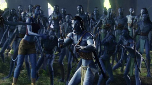 The dagger of Jake Sully (Sam Worthington) in Avatar