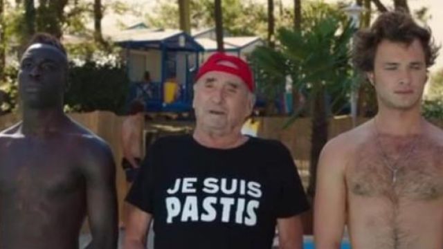 The t-shirt "I'm Pastis" Jacky Pic (Claude Brasseur) in Camping 3