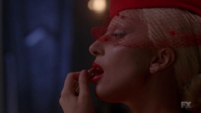 Lady Gaga's Bésame lipstick in American Horror Story S05E04