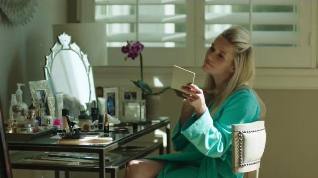 Madeline Mackenzie (Reese Witherspoon) loose setting powder de Big Little Lies S01E07