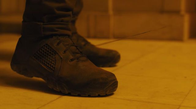 Bates Shock Tactical black boots worn by Officer K (Ryan Gosling) as ...