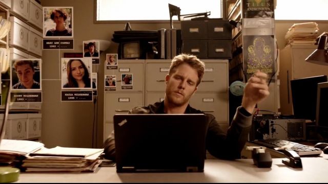 The computer Lenovo ThinkPad seen in Limitless (the series)