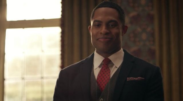 Dots Red Tie worn by Troy Fair­banks (Bran­don Bell) as seen in Dear White People S01E03
