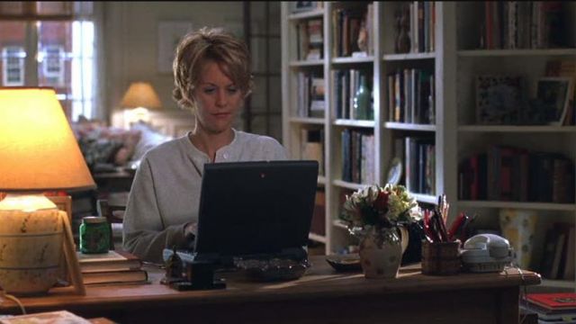 L'ordinateur portable de Kathleen Kelly (Meg Ryan) dans Vous avez un message