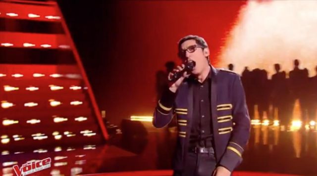 Jacket military style of Vincent Vinel in The Voice : the most beautiful voice in 20/05/2017