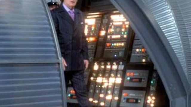 L'IBM AN/FSQ-7 du Docteur Denfer (Mike Myers) dans Austin Powers dans Goldmember