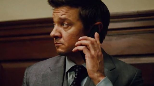 The smartphone Nokia of William Brandt (Jeremy Renner) in "Mission : Impossible - Rogue Nation"
