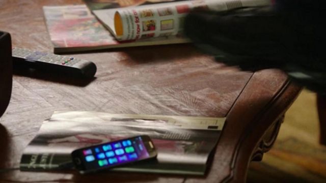 The Samsung smartphone seen in experts Cyber S02E14