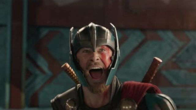 Le casque ailé de Thor (Chris Hem­sworth) dans Thor : Ragnarok