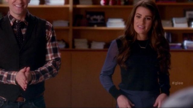 Le pull de Rachel Berry (Lea Michele) dans Glee S06E08