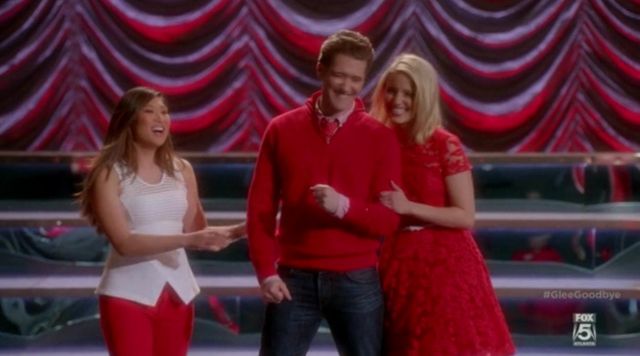 La robe rouge de Quinn Fa­bray (Dianna Agron) dans Glee S06E13