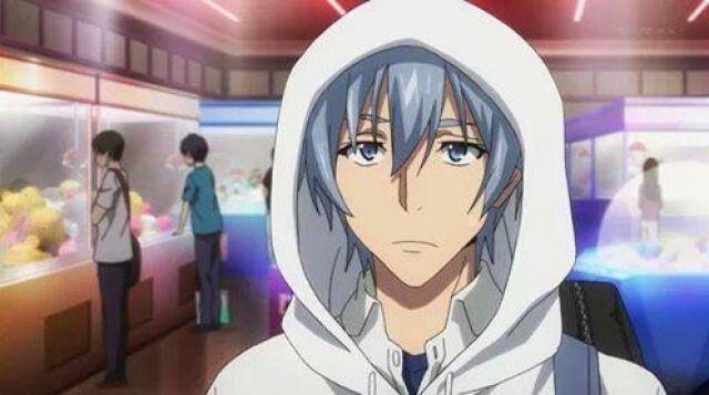 The hoody white of Kojo Akatsuki in Strike The Blood