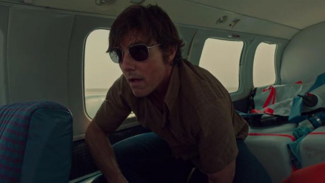 Sunglasses AO Eyewear of Barry Seal (Tom Cruise) in Barry Seal American Traffic
