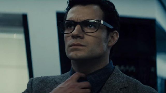Henry Cavill As Clark Kent Glasses