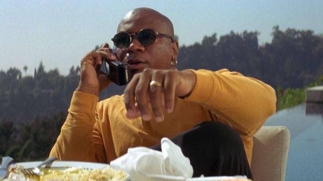The gag SM red ball of Marsellus Wallace (Ving Rhames) in Pulp Fiction