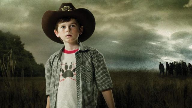 The t-shirt of Carl Grimes in The Walking Dead (Season 1)