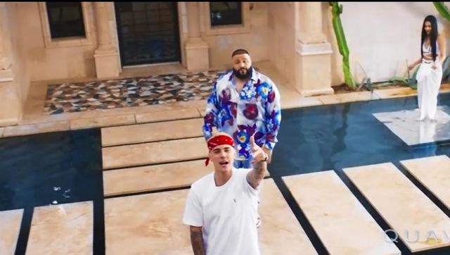 The Red Bandana Justin Bieber In The Clip Dj Khaled I M The One Ft Justin Bieber Quavo Chance The Rapper Lil Wayne Spotern